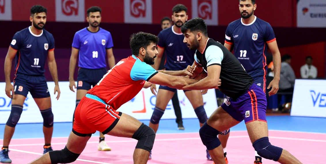 ৪৮–২৫ স্কোরের আড়ালে ৪৪ শতাংশ: ভারত-বাংলাদেশ কাবাডি ম্যাচ থেকে যে ডিফেন্সিভ ফাঁক বেরিয়ে এল